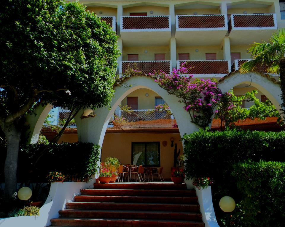 Hotel Punta Faro Капо-Ватикано Экстерьер фото